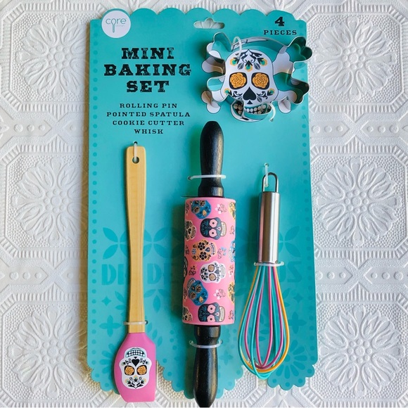 Halloween Skull Mini Baking Set 4 pc - Picture 2 of 6